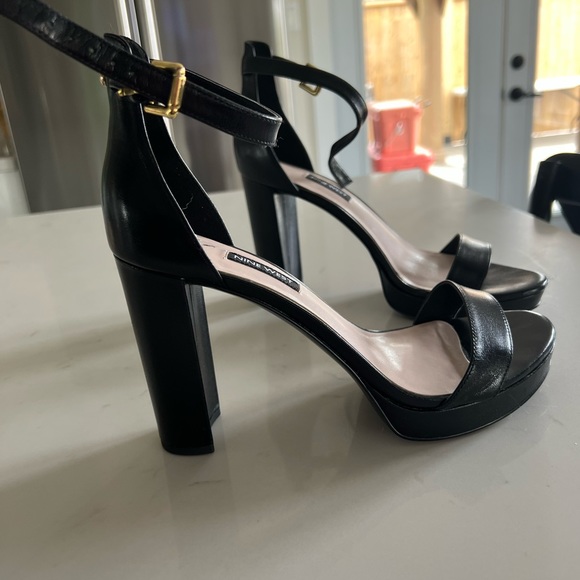 Genuine leather Nine West platform heels. - Picture 3 of 5